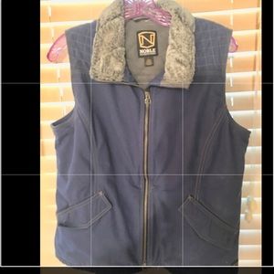 Noble Outfitters Women’s Vest